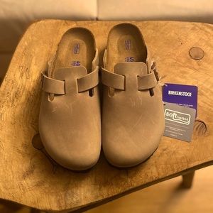 Birkenstock Oiled Leather in Tobacco Brown size 9 - 9.5 (EU 40)